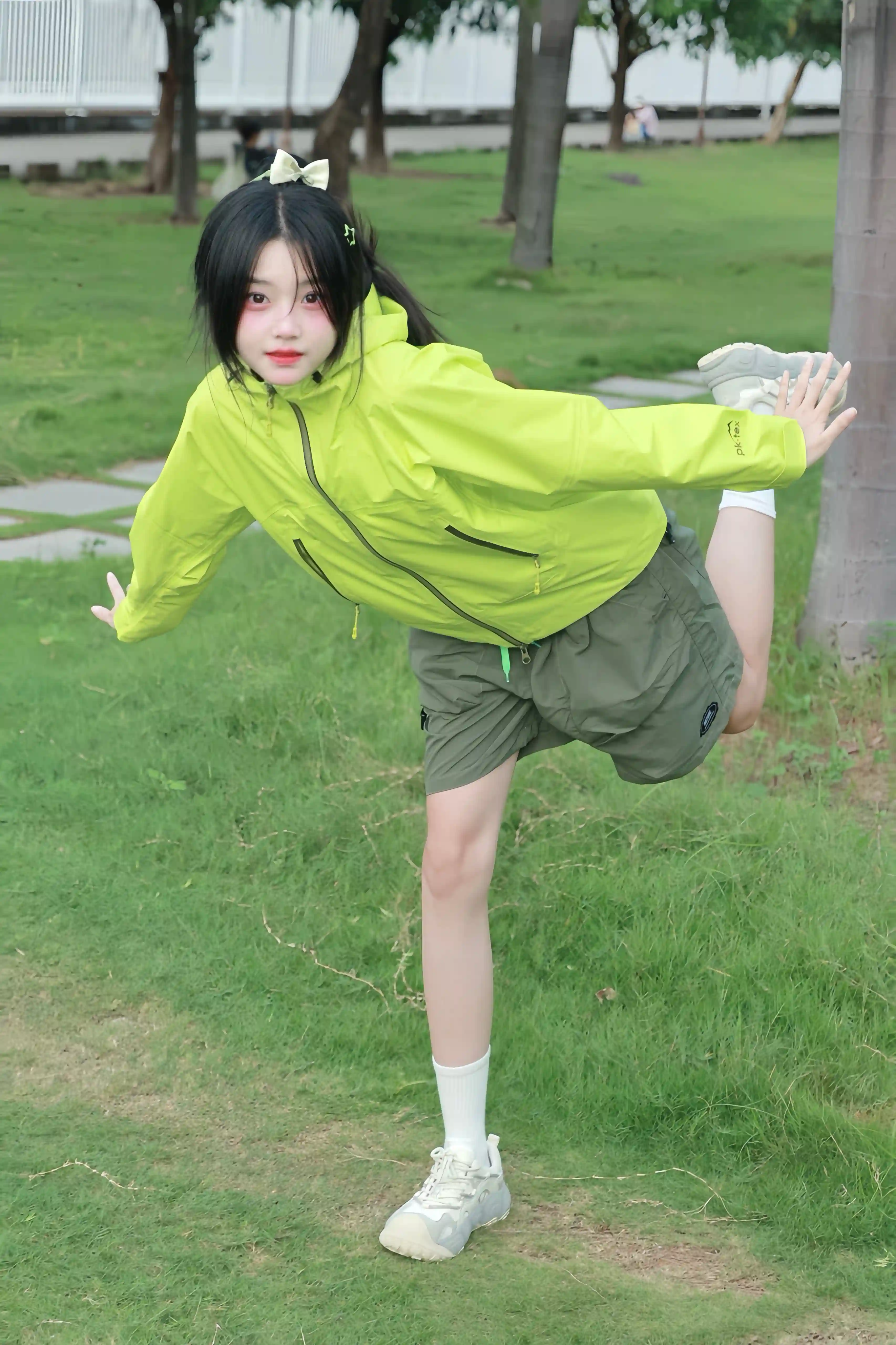 图片[2]-二次元COS分享本蹦跶小恐龙进山啦-二次元COS分享次元吧