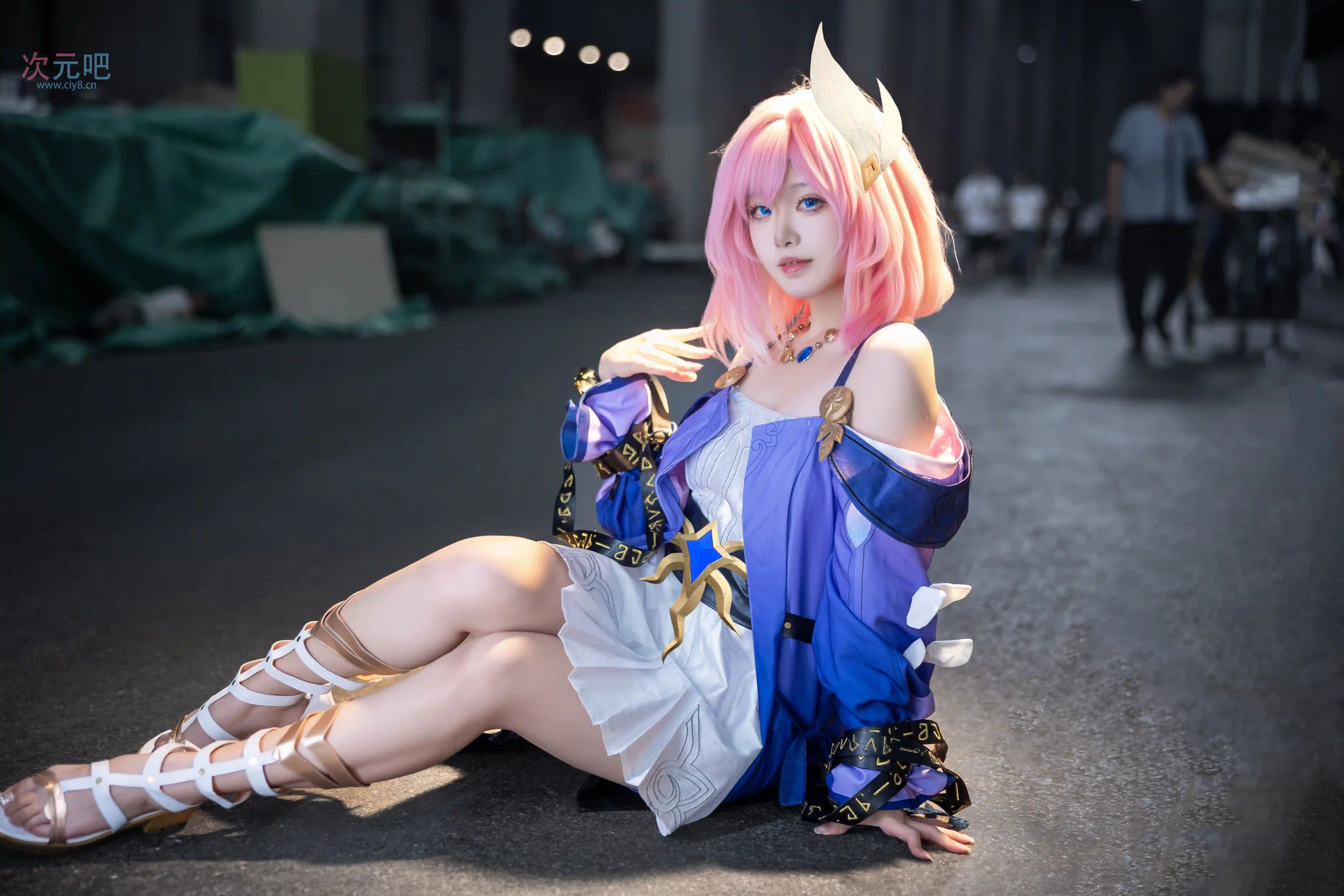 [COSplay]娇弱可爱的外表下，藏着一颗炽热的真心-二次元COS分享次元吧