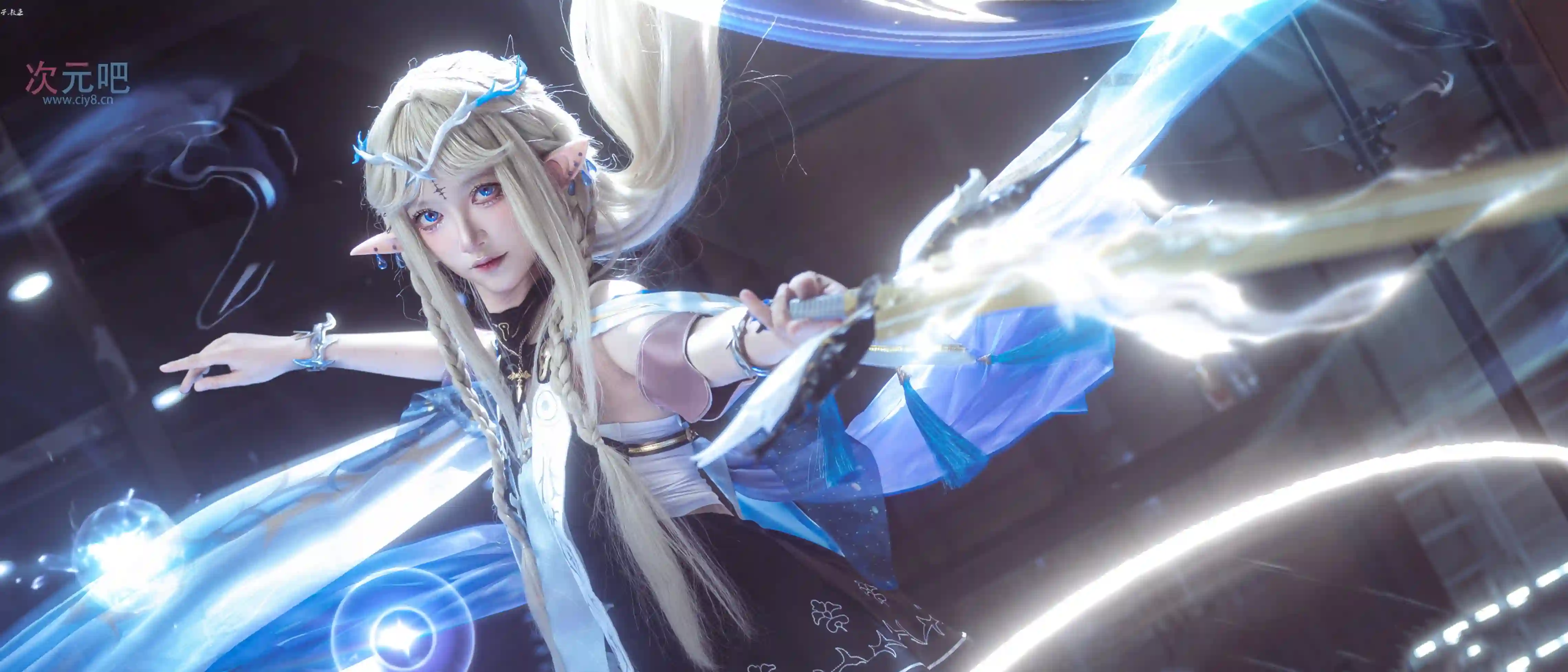 图片[1]-二次元COS分享[COSplay]愿戴荣光，坠入天渊。-二次元COS分享次元吧