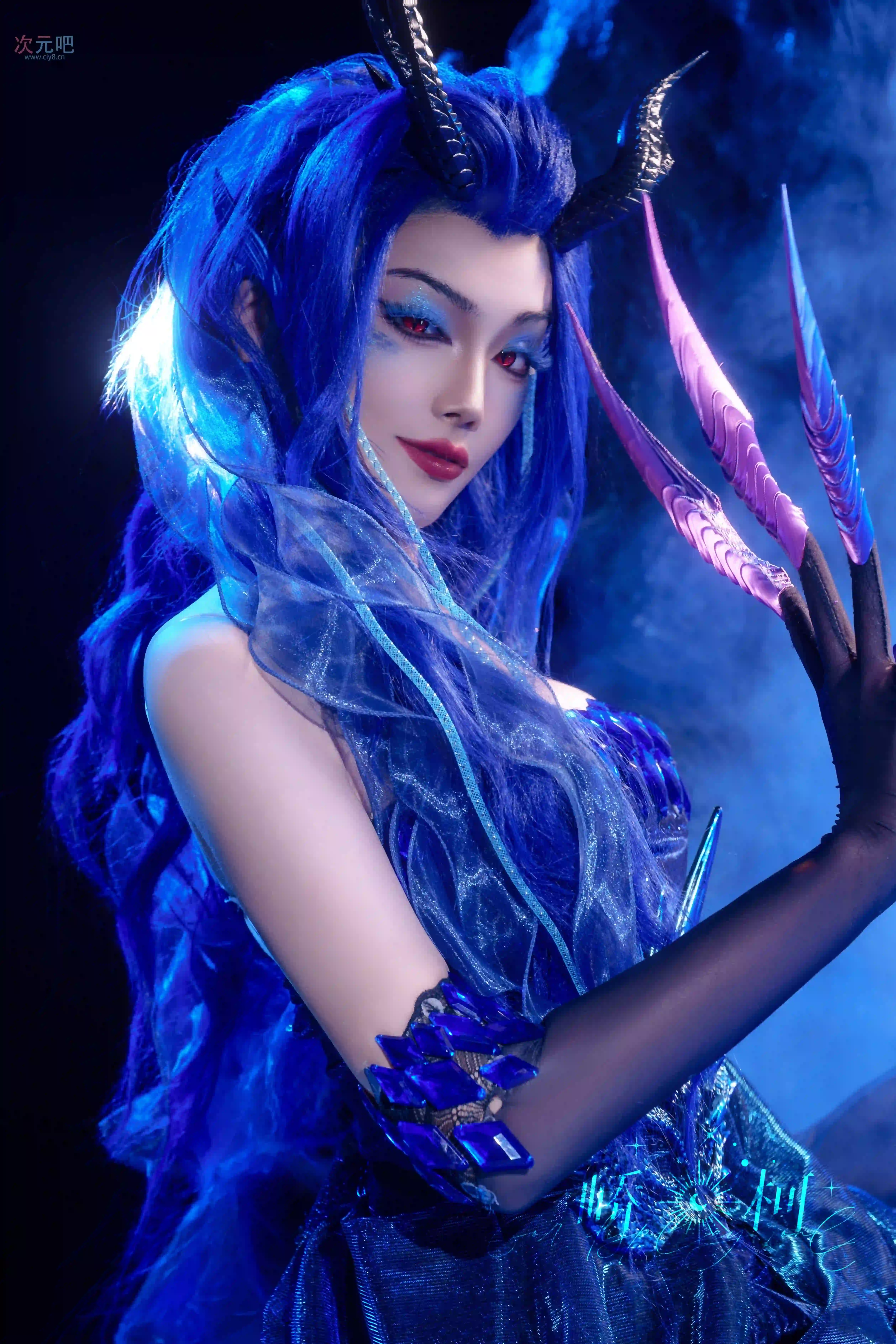 图片[1]-二次元COS分享[COSplay]大哥怕是忘了小妹的能耐。-二次元COS分享次元吧