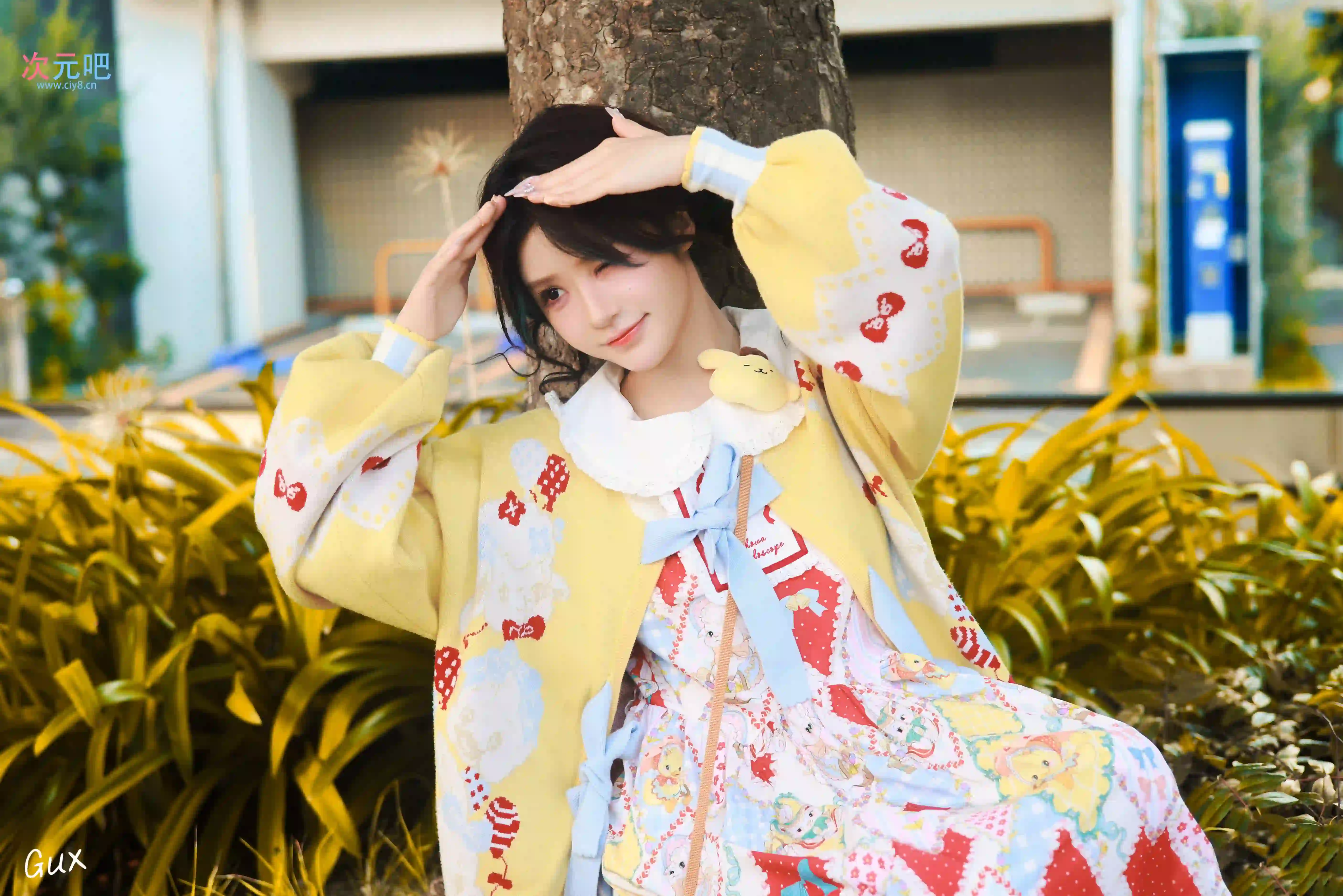 图片[5]-二次元COS分享树影下，穿可爱风服饰的少女流露清甜气息-二次元COS分享次元吧