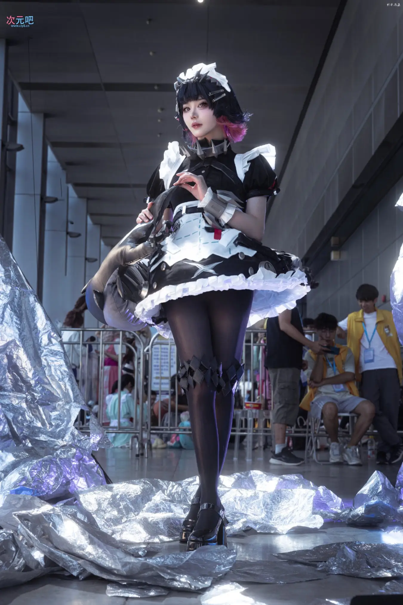 图片[7]-二次元COS分享[COSplay]很不高兴为您服务！……啊，说出来了。-二次元COS分享次元吧