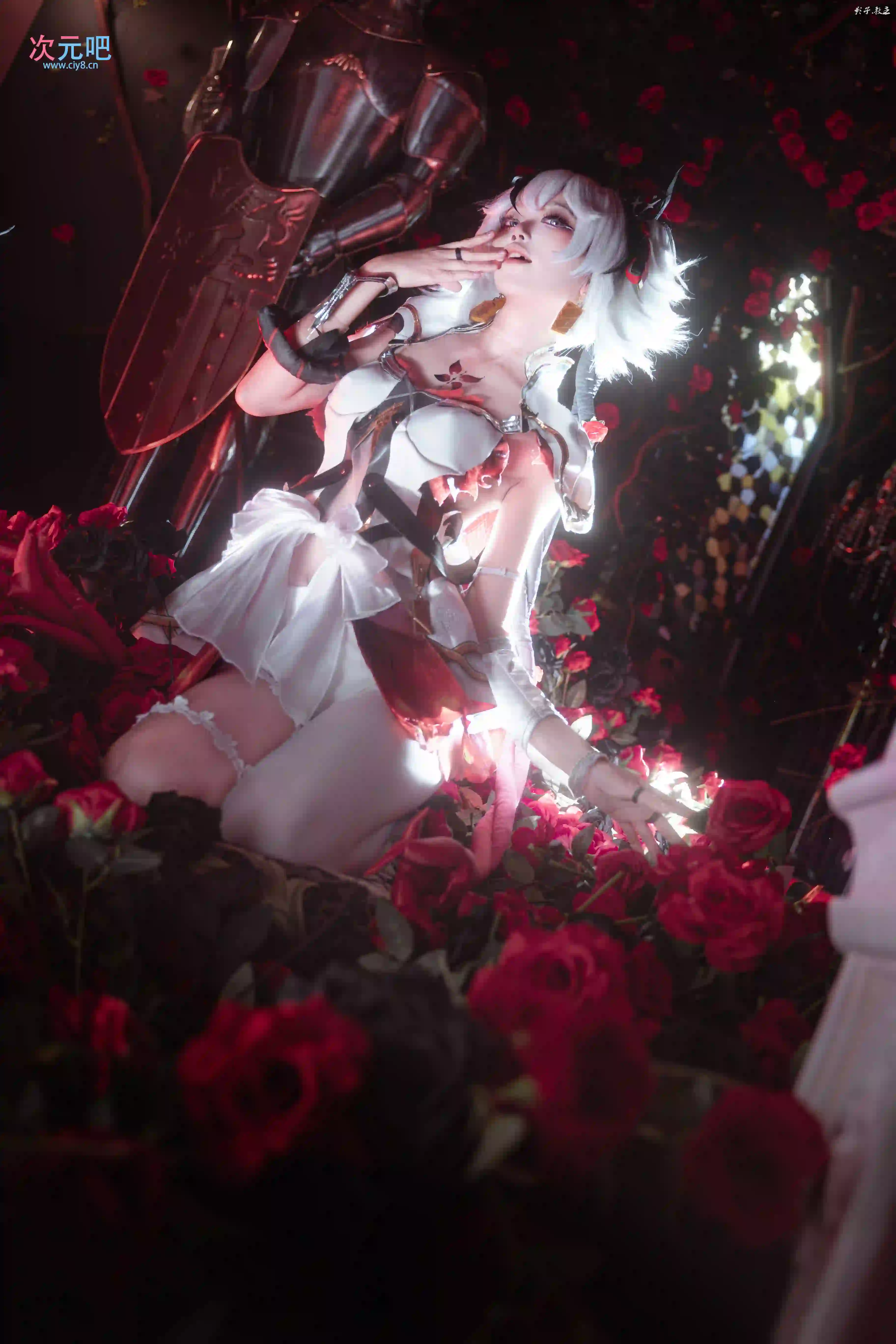 图片[13]-二次元COS分享[COSplay]自欺者，化作椿花养料~-二次元COS分享次元吧