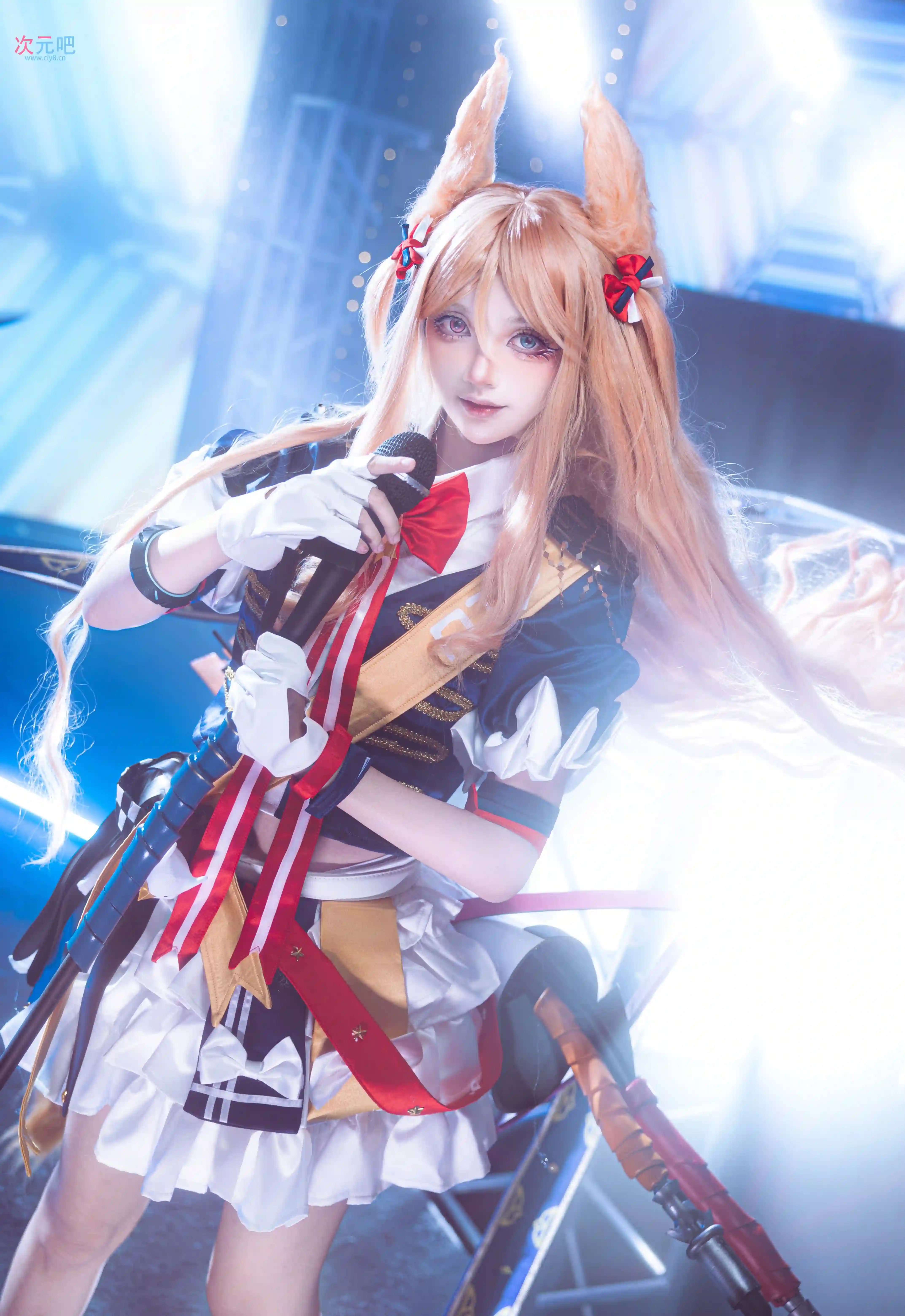 图片[14]-二次元COS分享[COSplay]登台献艺的修士偶像席德佳，此刻正在用最潮流的演唱方式歌颂兰登。-二次元COS分享次元吧