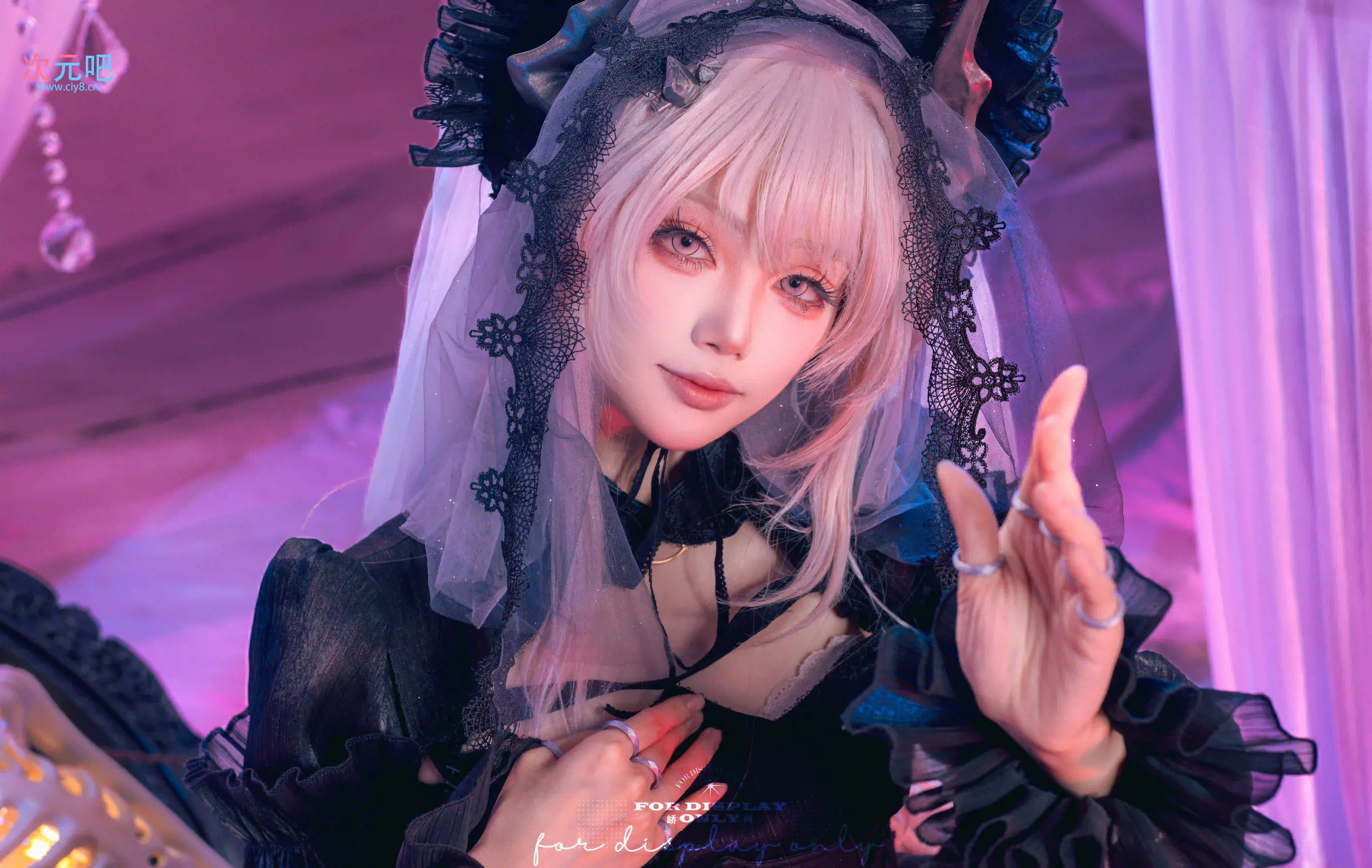 图片[6]-二次元COS分享[COSplay]特蕾西斯捶响房门，特蕾西娅放下了剪刀。打开门发现，傍晚下起了暴雨。-二次元COS分享次元吧