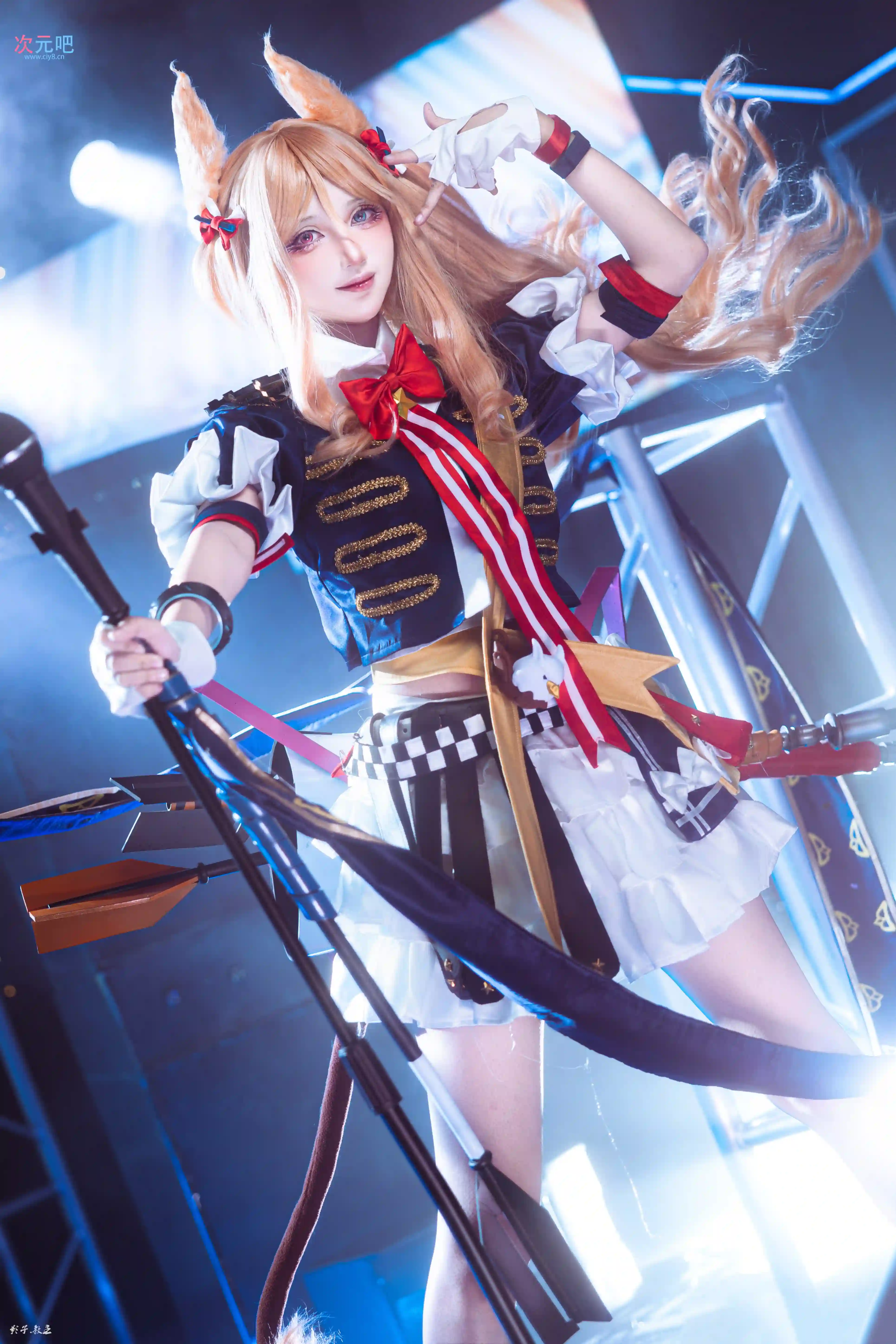 图片[13]-二次元COS分享[COSplay]登台献艺的修士偶像席德佳，此刻正在用最潮流的演唱方式歌颂兰登。-二次元COS分享次元吧