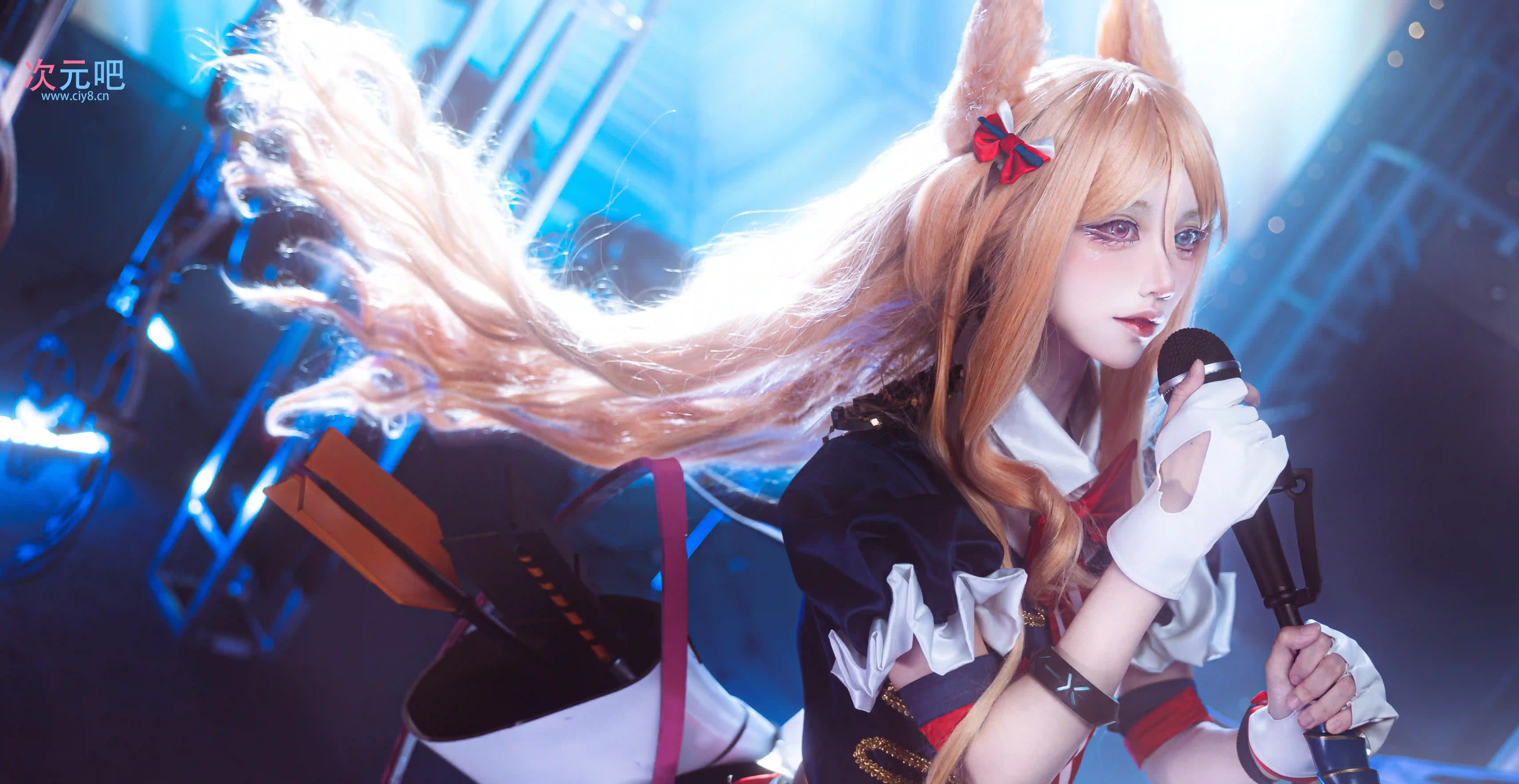 图片[5]-二次元COS分享[COSplay]登台献艺的修士偶像席德佳，此刻正在用最潮流的演唱方式歌颂兰登。-二次元COS分享次元吧