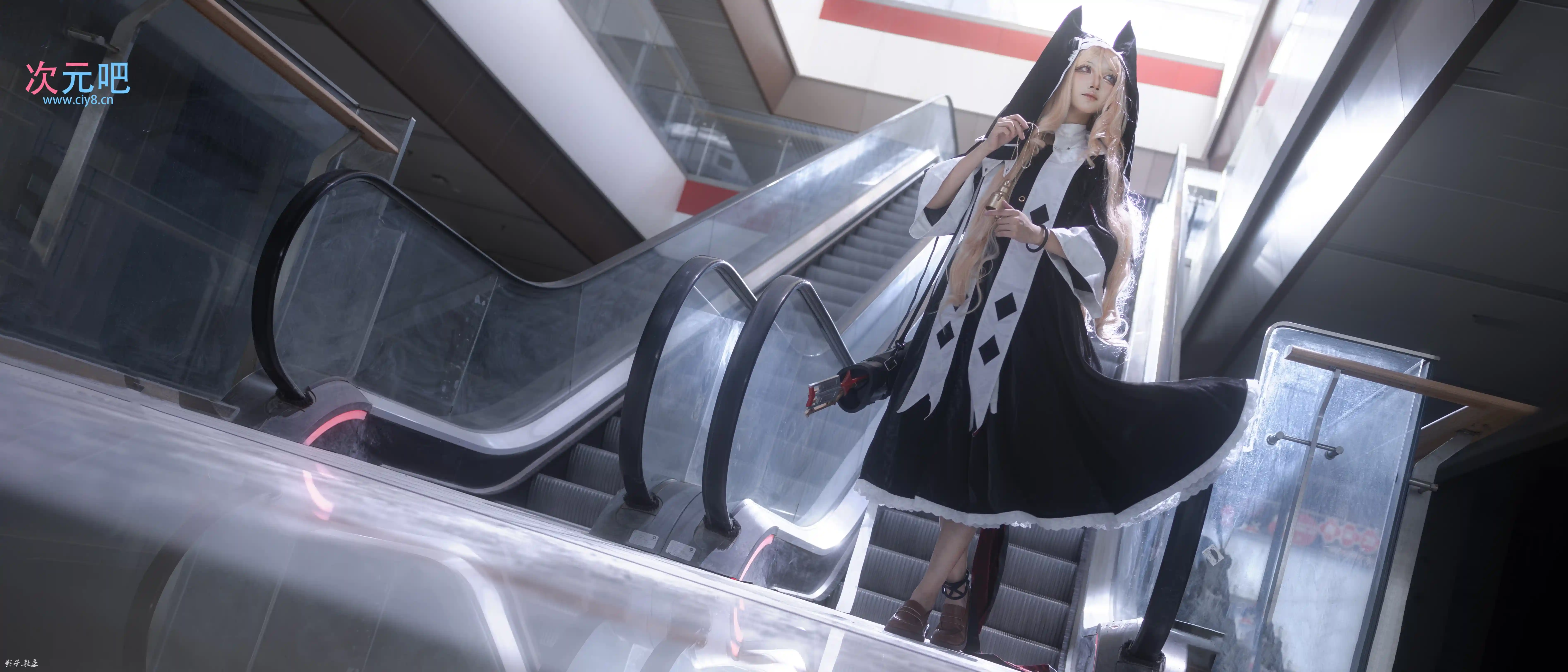 图片[2]-二次元COS分享[COSplay]麦穗藏虔信，黑袍映圣光 心向兰登处，弦鸣绕穹苍-二次元COS分享次元吧