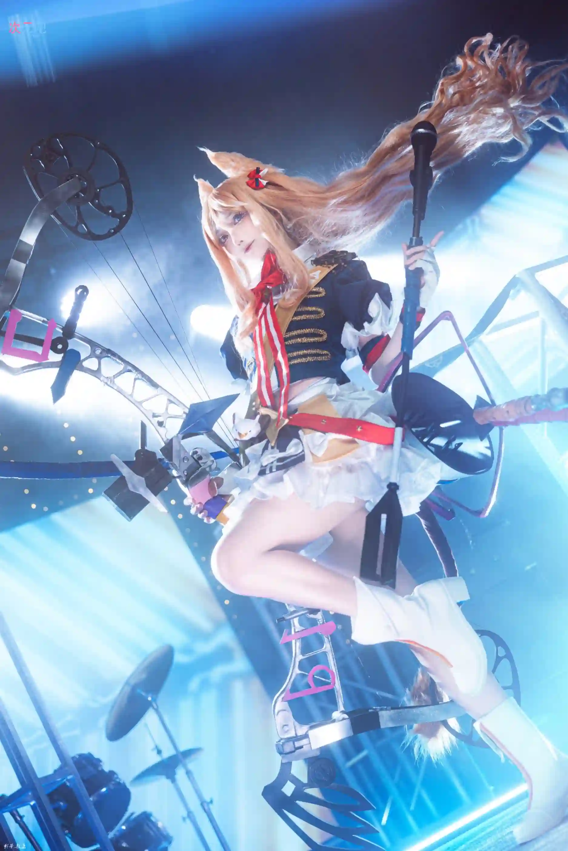 图片[21]-二次元COS分享[COSplay]登台献艺的修士偶像席德佳，此刻正在用最潮流的演唱方式歌颂兰登。-二次元COS分享次元吧