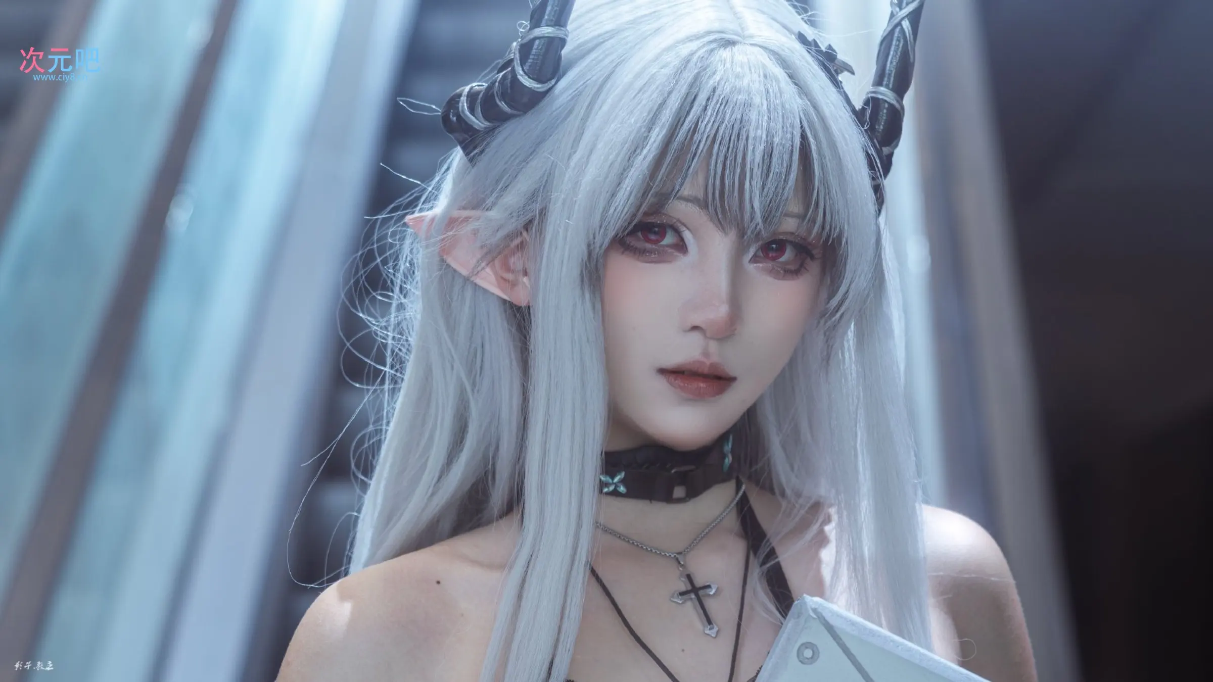 [COSplay]明日方舟 泥岩 沃土予身-二次元COS分享次元吧