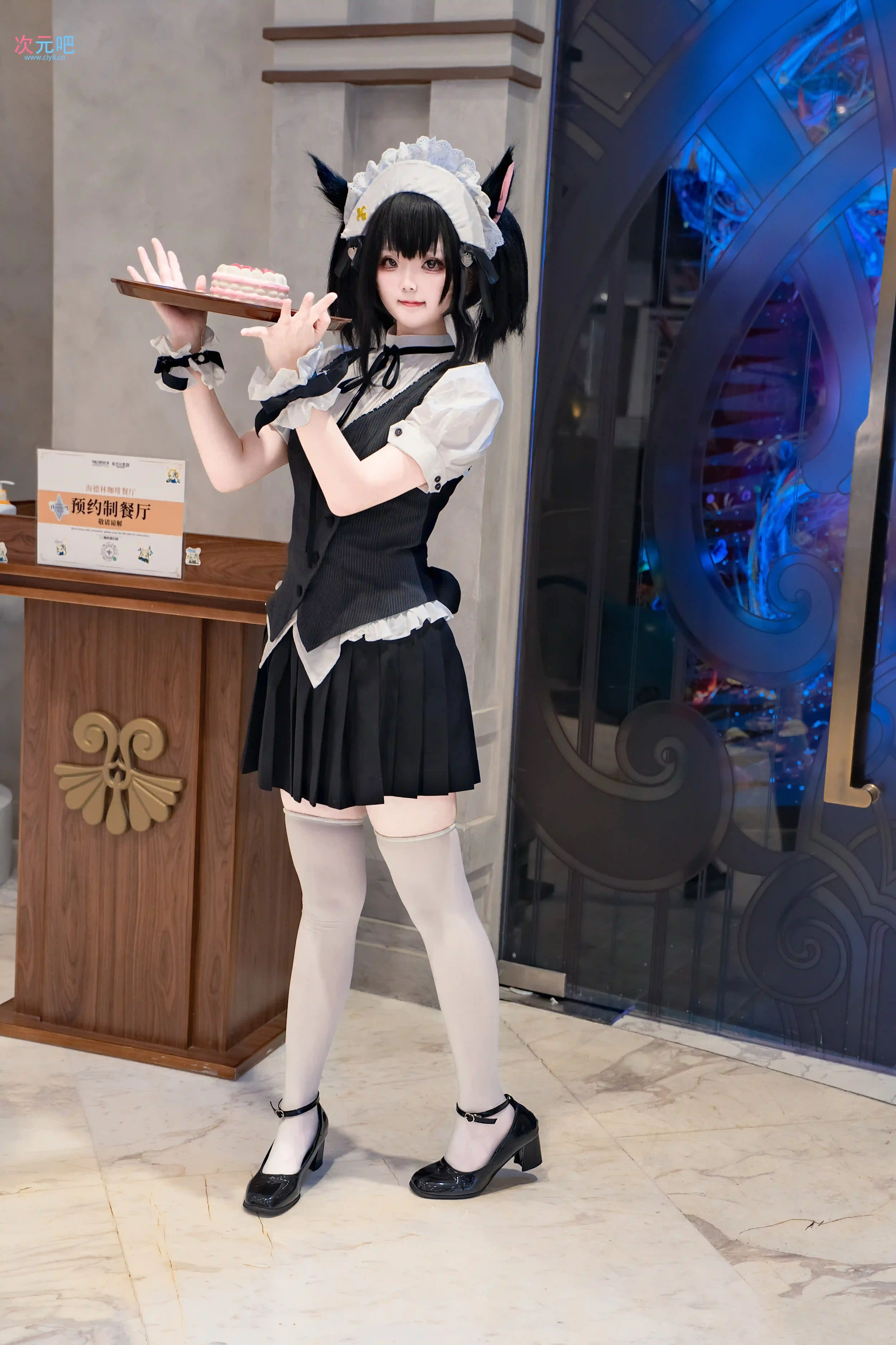 图片[1]-二次元COS分享[COSplay]听说海德林新招了个猫娘服务员？ ​​​-二次元COS分享次元吧