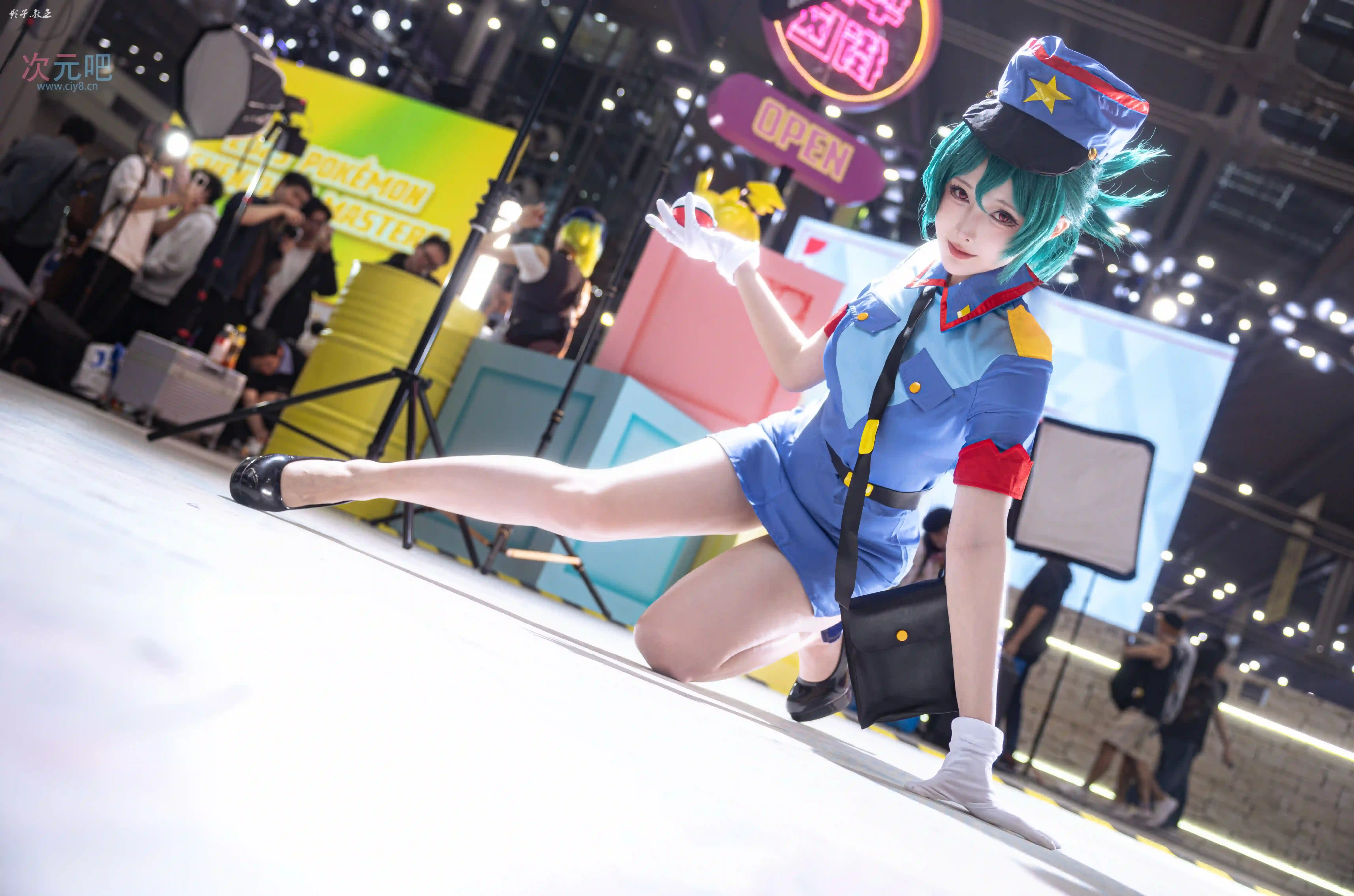 [COSplay]你需要君莎小姐的帮助吗？-二次元COS分享次元吧