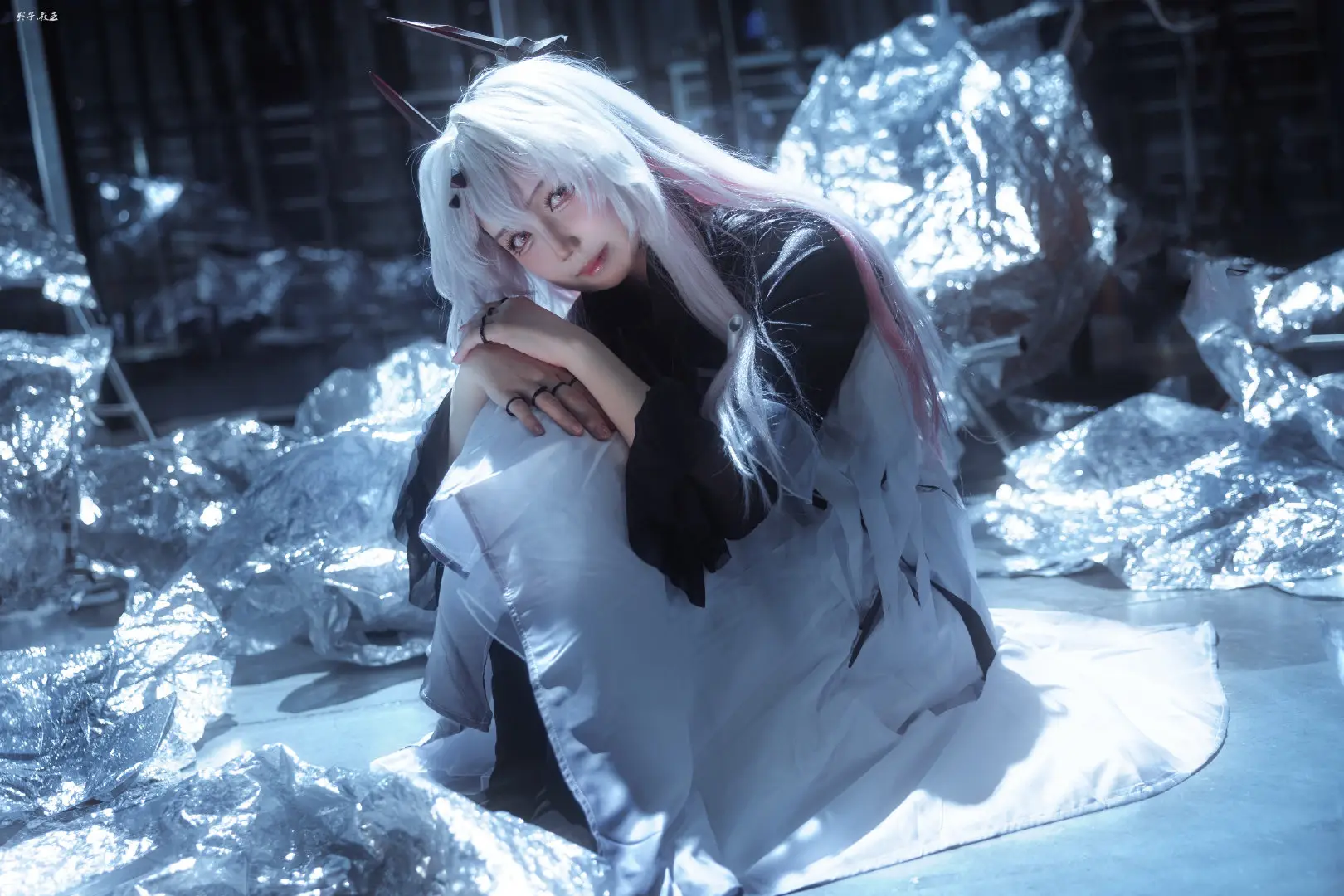 [COSplay]我想看花海倒灌，涌出卡兹戴尔的断崖和山谷，直到开满大地的那一天。-二次元COS分享次元吧