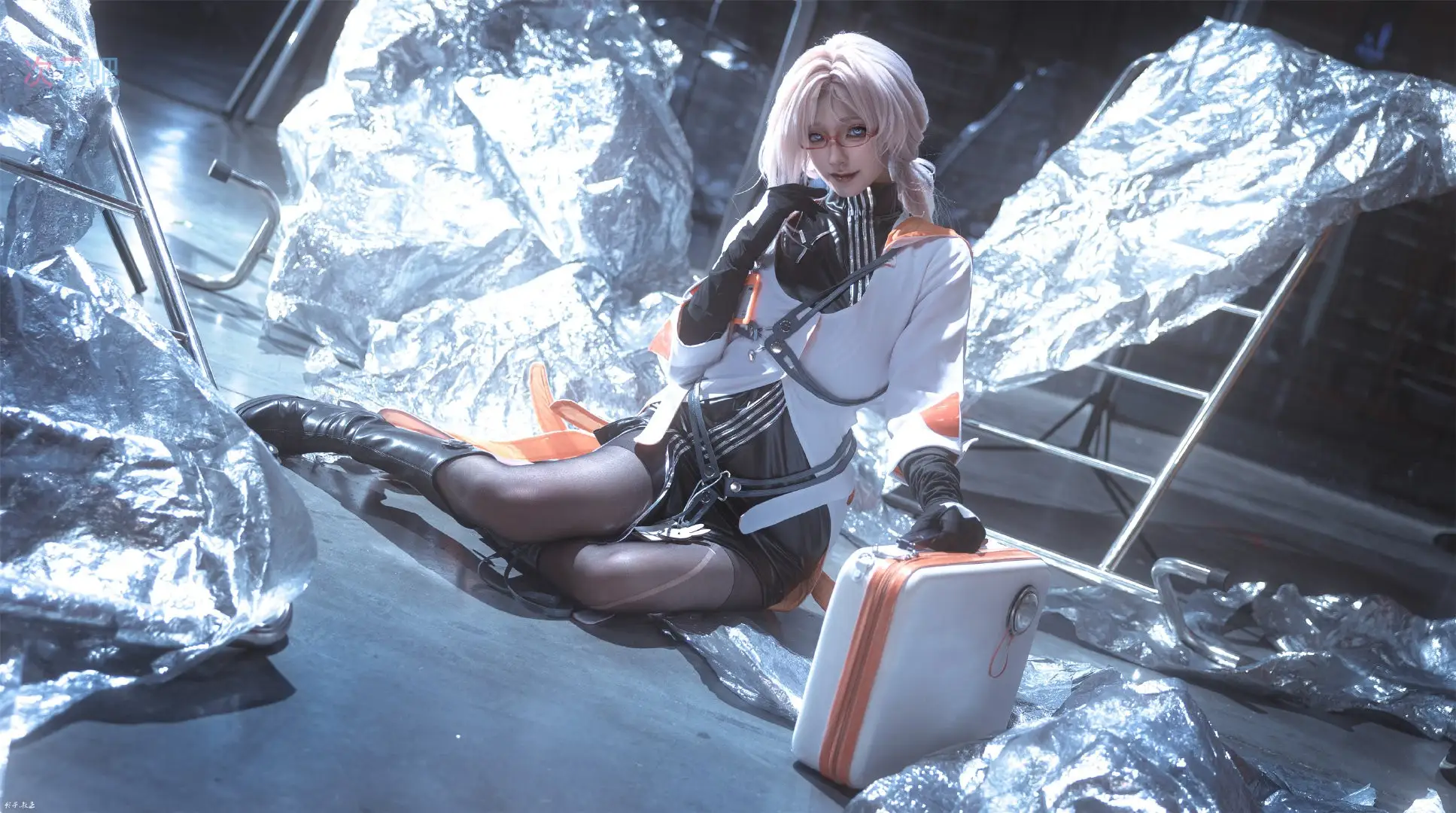 图片[4]-二次元COS分享[COSplay]局长要看着我工作吗?那如果我不小心睡着了，你要叫醒我哦。-二次元COS分享次元吧